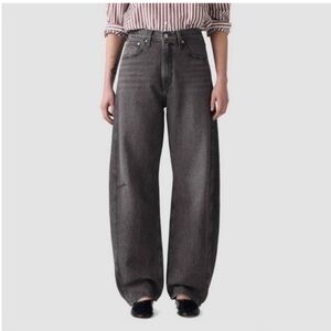 Levi’s Cinch Barrel Jeans